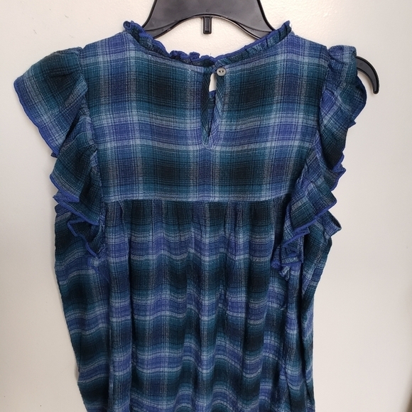 Beach lunch lounge Lori check flutter sleeve top. Women's Small. - Picture 8 of 8